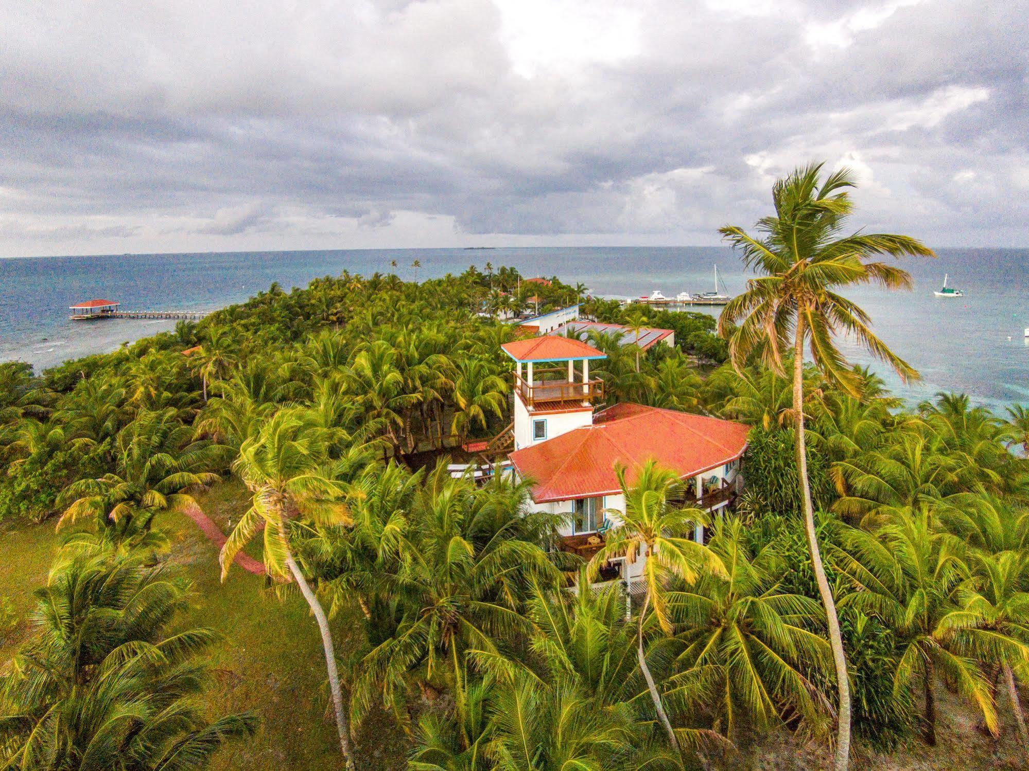 Hatchet Caye Island Resort (Adults Only) Placencia Экстерьер фото